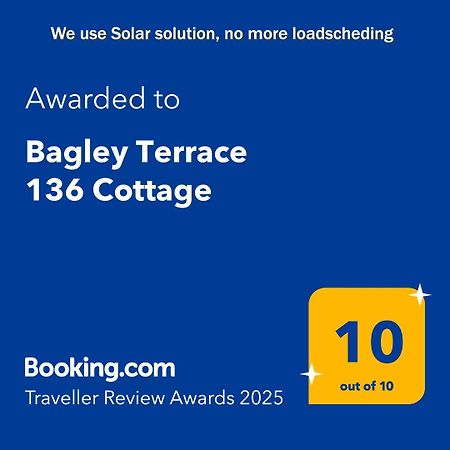 Bagley Terrace 136 Cottage Johannesburg Esterno foto