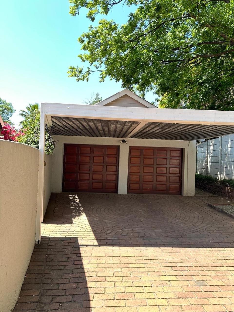 Bagley Terrace 136 Cottage Johannesburg Esterno foto