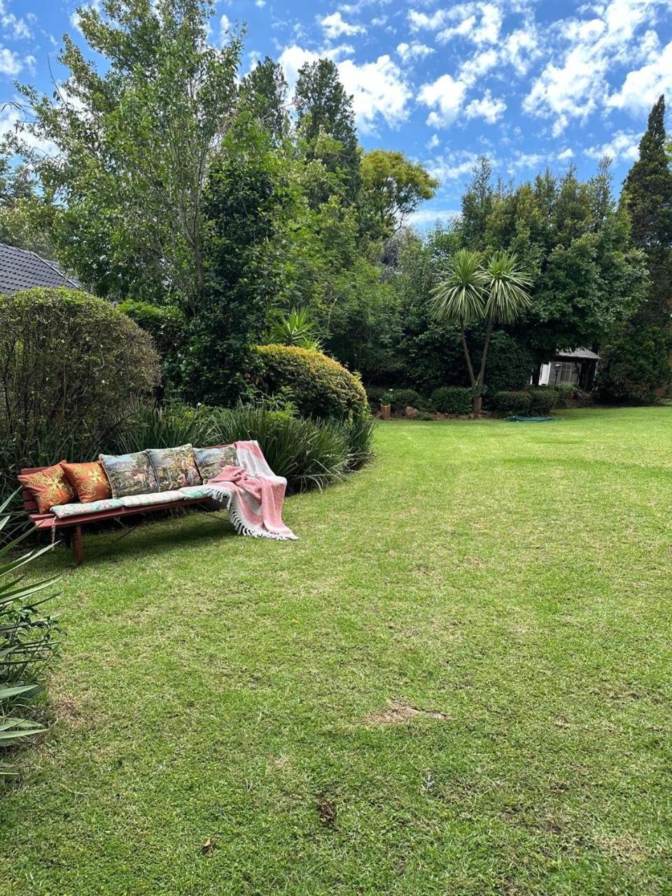 Bagley Terrace 136 Cottage Johannesburg Esterno foto