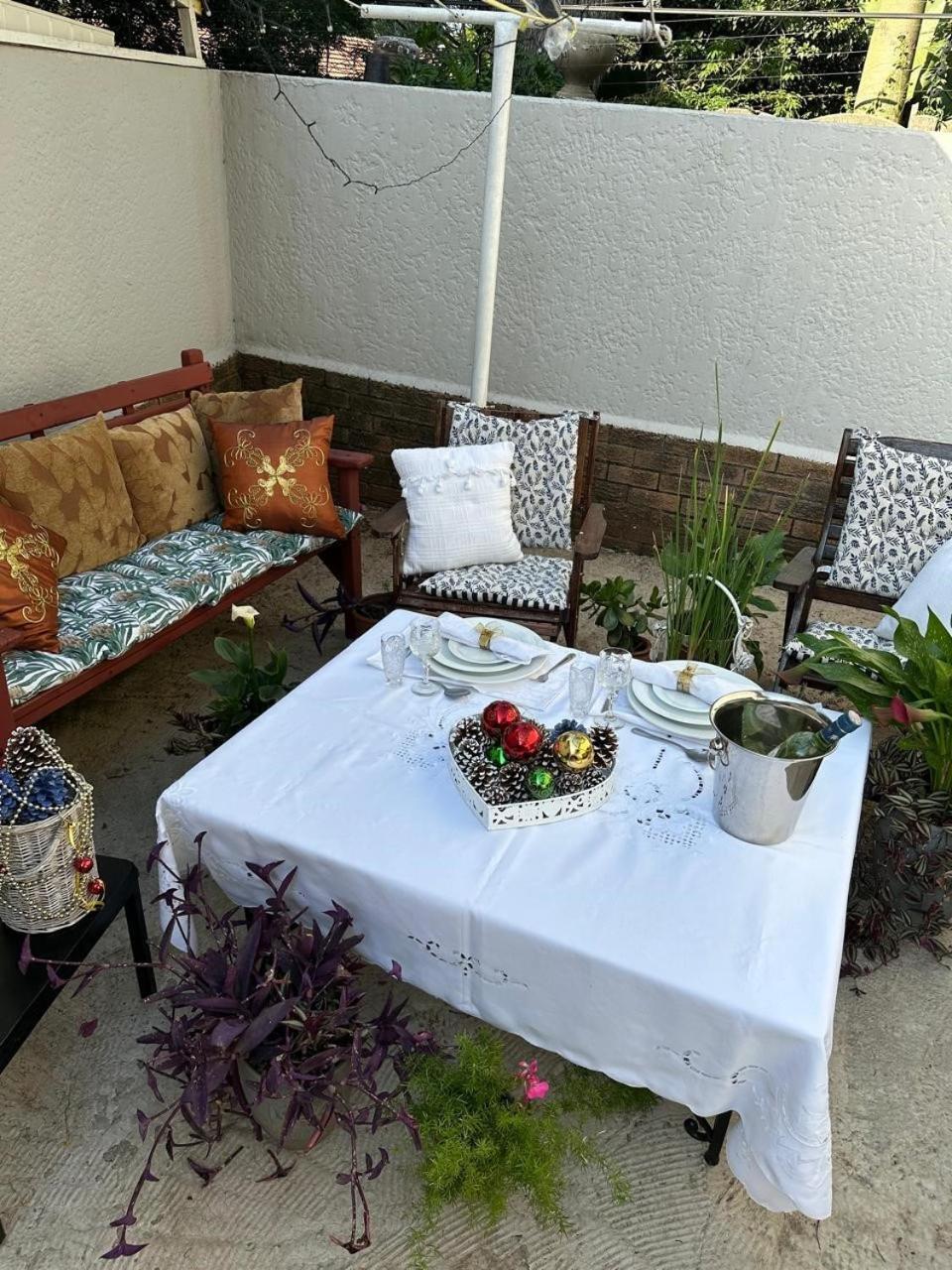 Bagley Terrace 136 Cottage Johannesburg Esterno foto