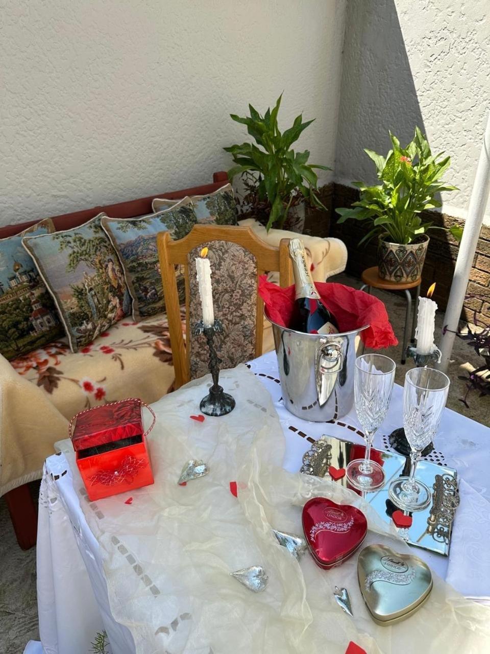 Bagley Terrace 136 Cottage Johannesburg Esterno foto