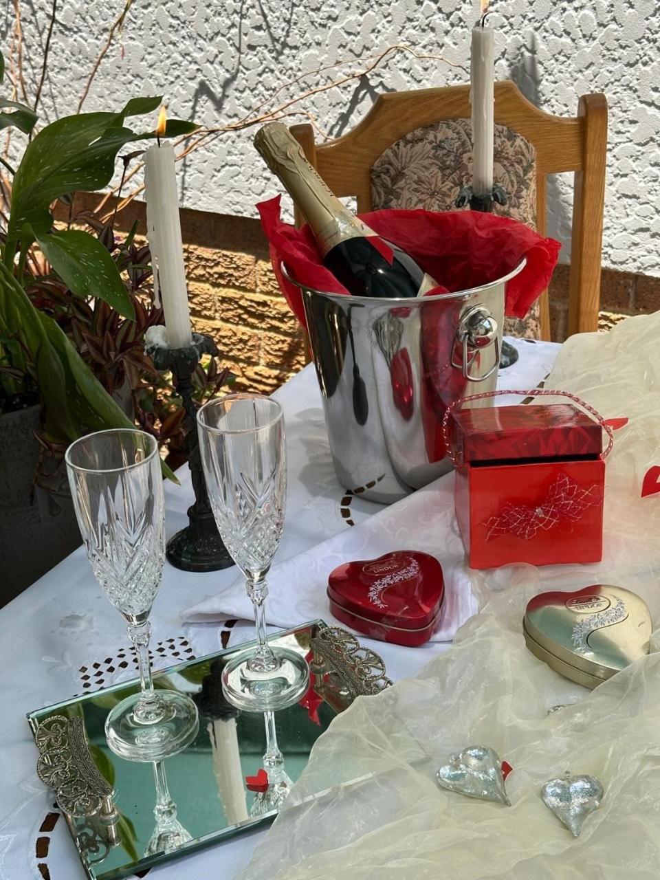 Bagley Terrace 136 Cottage Johannesburg Esterno foto