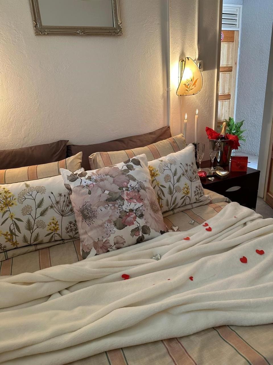 Bagley Terrace 136 Cottage Johannesburg Esterno foto