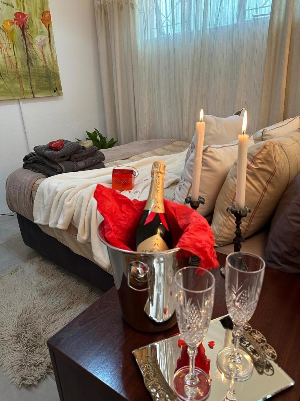 Bagley Terrace 136 Cottage Johannesburg Esterno foto